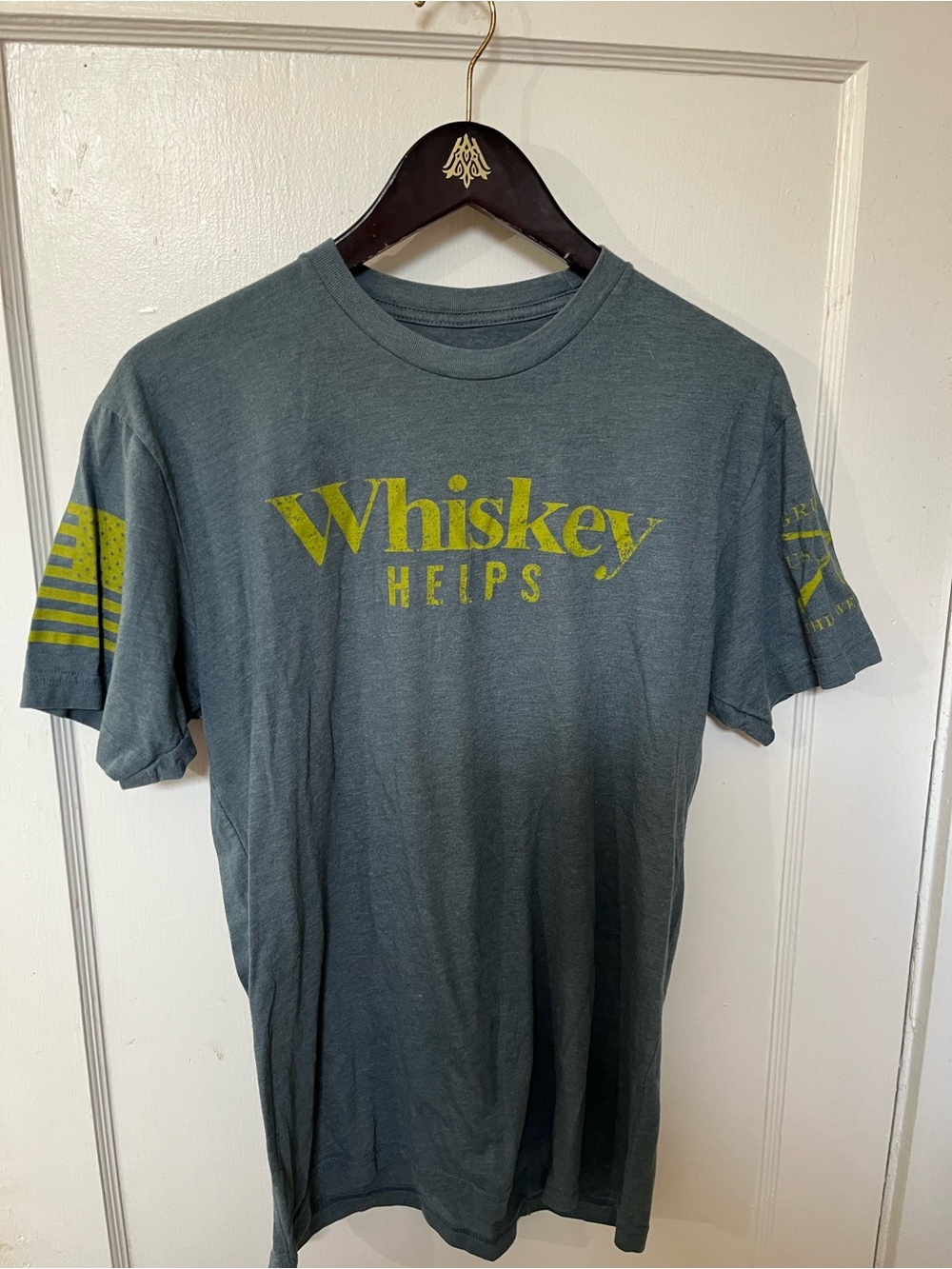 Grunt Style Men's Medium Whiskey Helps Graphic Tee Heather Blue EUC